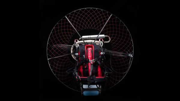 Paramoteur Adventure Pluma Carbon Fiber Paramotor : Adventure Pluma Carbon Fiber Paramotor. Adventure Pluma Carbon Fiber Paramotor
