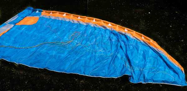 Parapente MCC Aviation Amaya 2 : Amaya 2 - Couleur Saphire - PTV 79/103 kgs. Amaya 2 - Couleur Saphire - PTV 79/103 kgs