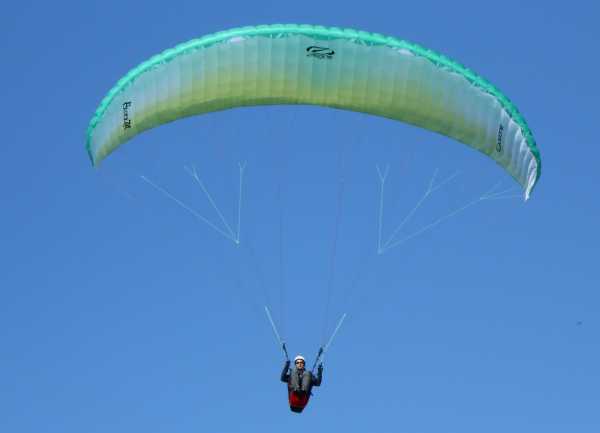 Parapente OZONE BUZZ 4 : Pack OZONE BUZZ Z4 ML + Sellette Woody Valley HASKA XL. Pack OZONE BUZZ Z4 ML + Sellette Woody Valley HASKA XL