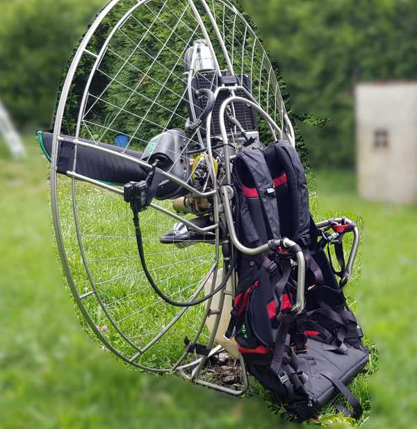 Paramoteur MACFLY POLINI THOR 250 : PARAMOTERU MACFLY POLINI THOR 250. PARAMOTERU MACFLY POLINI THOR 250