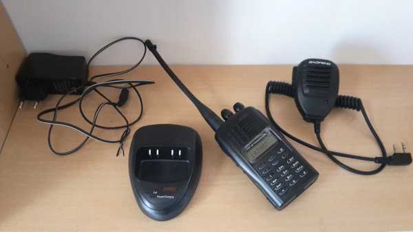 Accessoire INTEK : Radio Intek Bi-bande KT-380 EE + micro. Radio Intek Bi-bande KT-380 EE + micro