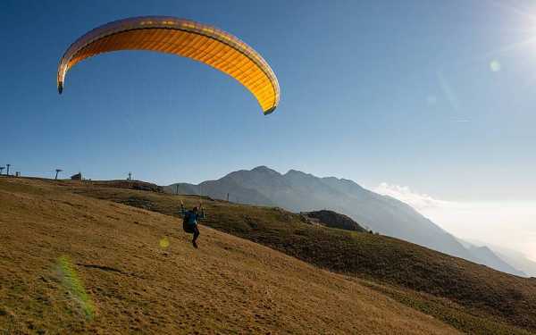 Parapente Nova Prion 4 : NOVA Prion 4 XS Oct 2019 / 1850 € / débutant EN A (PTV 55-85 kg). NOVA Prion 4 XS Oct 2019 / 1850 € / débutant EN A (PTV 55-85 kg)