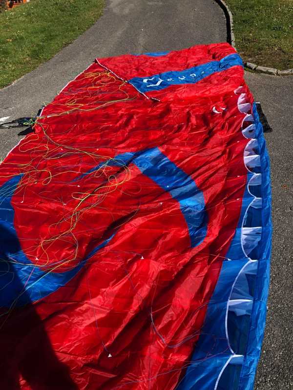 Parapente Supair eona 2 S de 24 m2 EONA 2 S : supair eona 2 S de 24 m2. supair eona 2 S de 24 m2