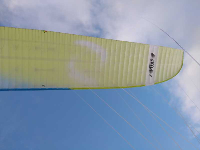 Parapente SUPAIR STEP : Voile parapente B+ SUPAIR STEP S Earth (70-90kg). Voile parapente B+ SUPAIR STEP S Earth (70-90kg)