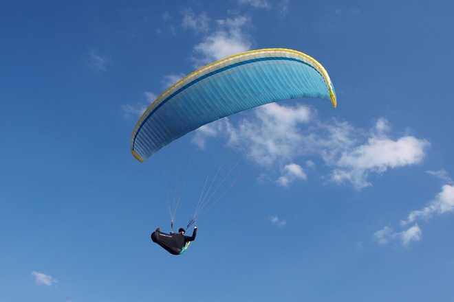Parapente Nova Mentor 5 : Parapente Nova Mentor 5 EN/B 22 m² 80/100 kg 2017. Parapente Nova Mentor 5 EN/B 22 m² 80/100 kg 2017