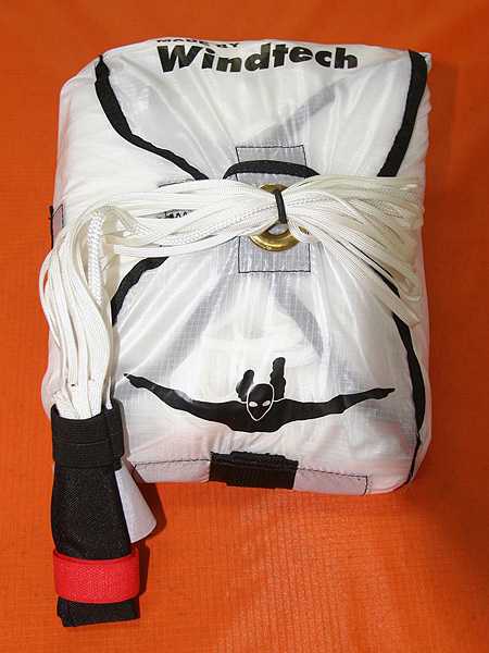 Parachute WINDTECH Windsos ultralite : WINDTECH WINDSOS ULTRALITE. WINDTECH WINDSOS ULTRALITE