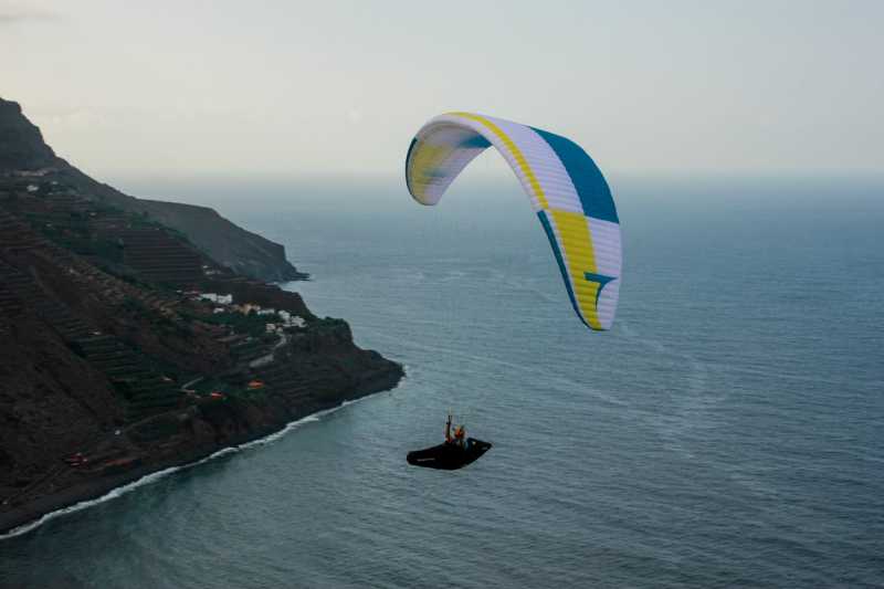 Parapente Triple seven Queen 2 : Triple seven queen 2 ML état impeccable 1450 euros. Triple seven queen 2 ML état impeccable 1450 euros