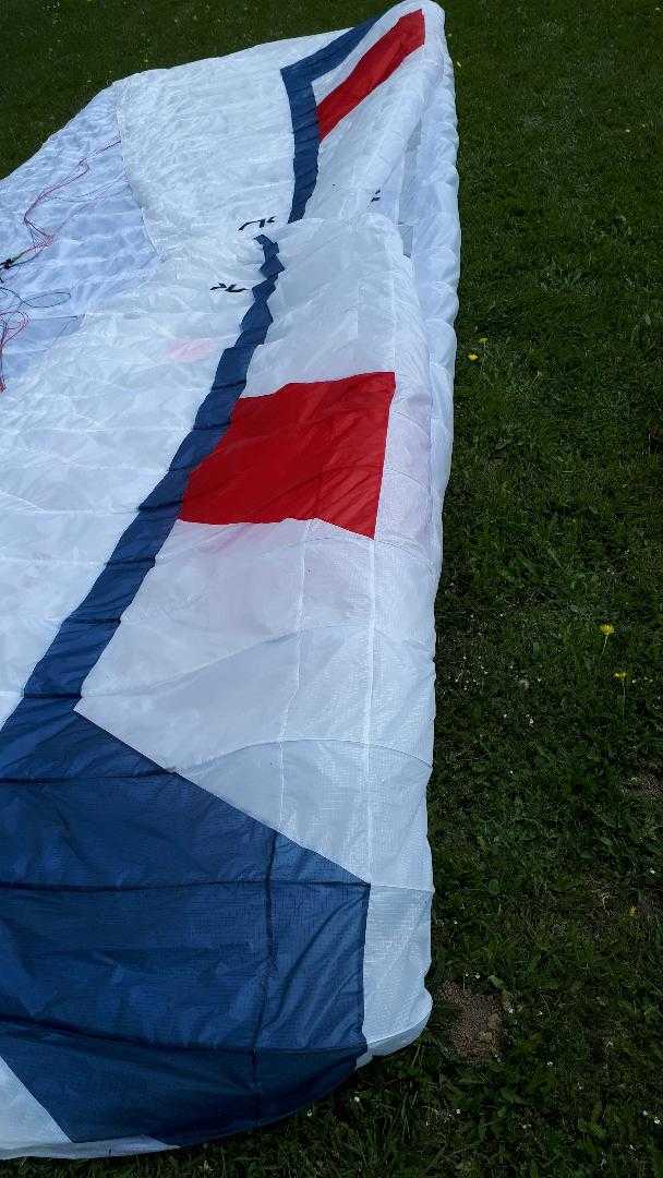 Parapente Niviuk Klimber P3 : NK Klimber P3 23, 46 heures de vol, parfait état, sort de contrôle. NK Klimber P3 23, 46 heures de vol, parfait état, sort de contrôle