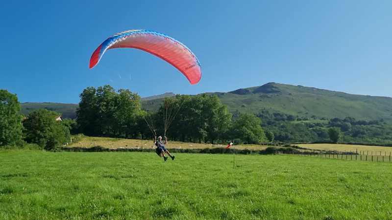 Whizz 3 20 (couleur rouge Juin 2025)