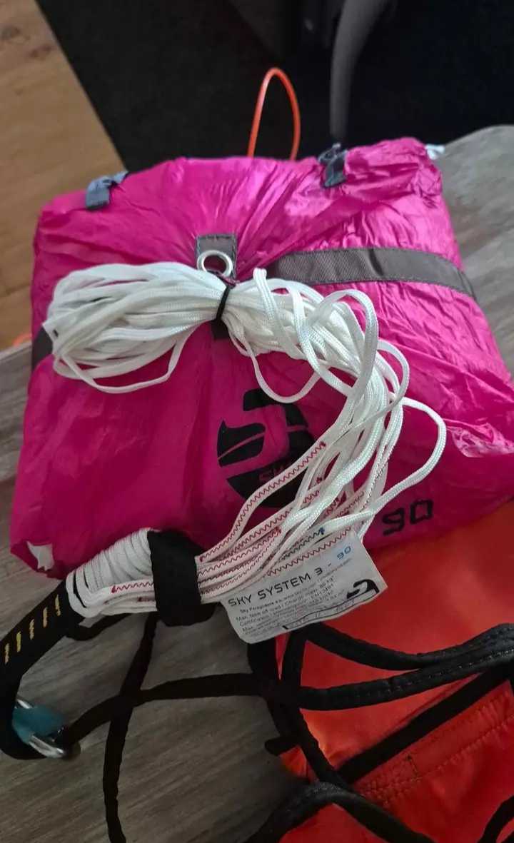 Parachute de secours Sky system 3 90kg