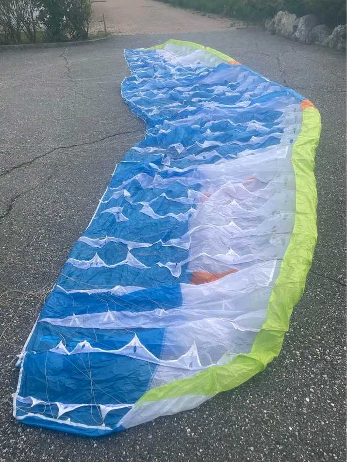 Parapente Skin Niviuk : Skin 2 NIVIUK avec Sellette Ozone. Skin 2 NIVIUK avec Sellette Ozone